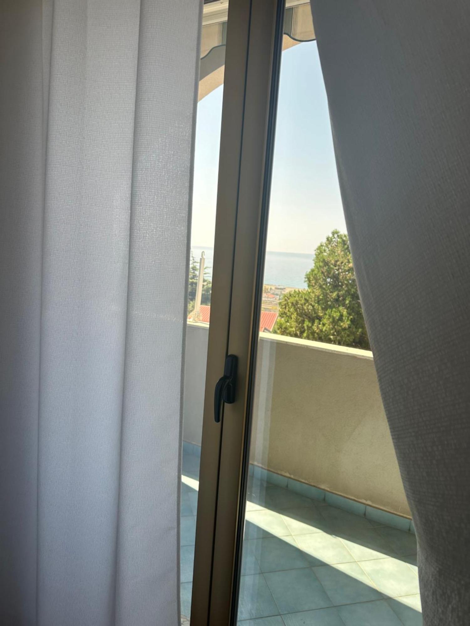 Nuova * Paola