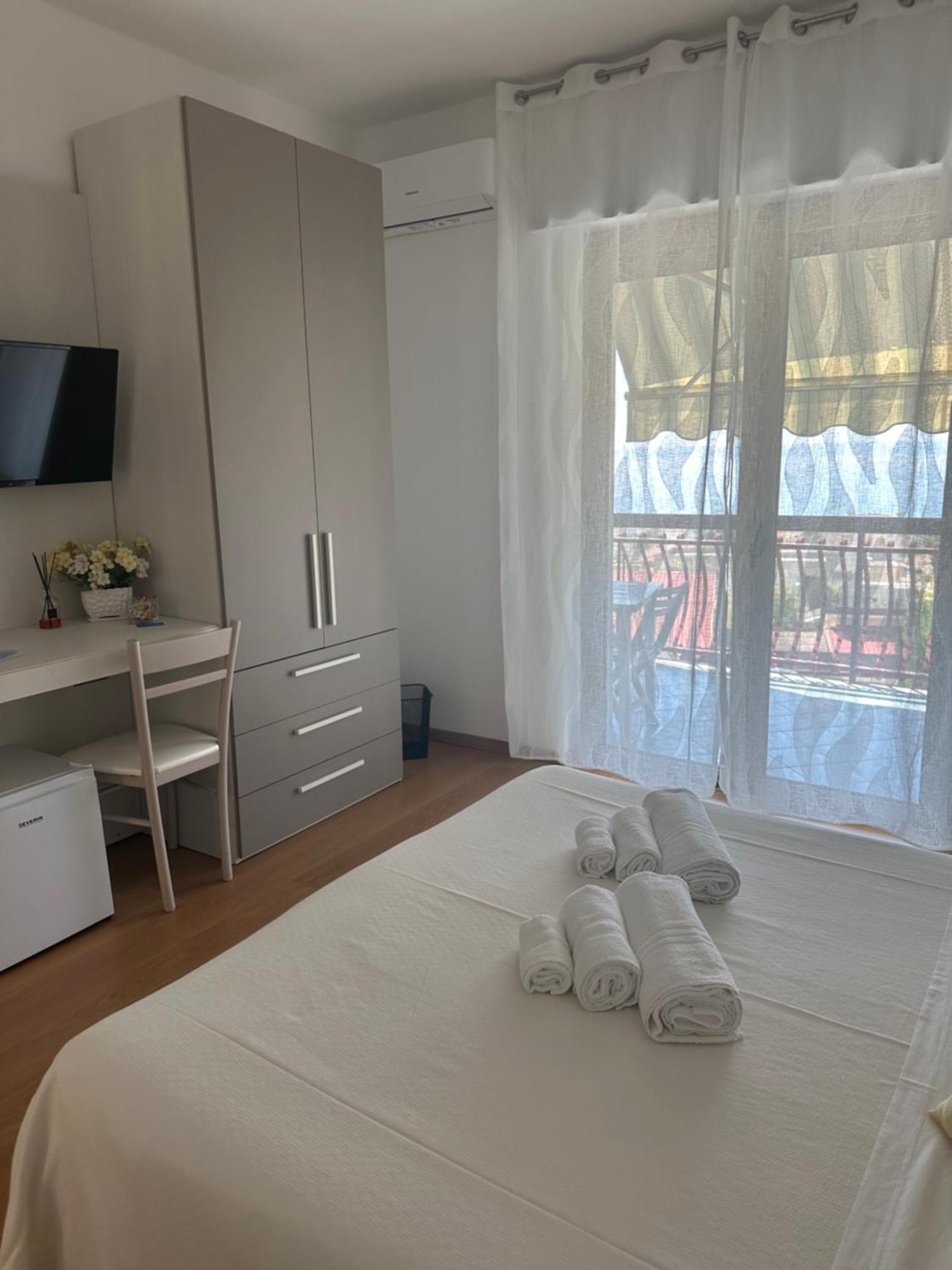 Nuova Bed & Breakfast *