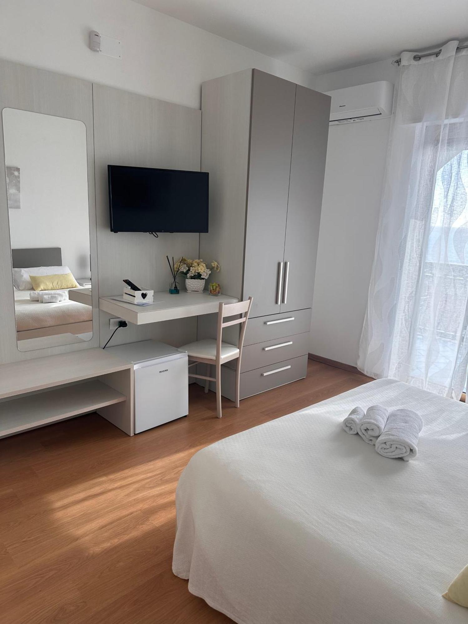 Nuova Bed & Breakfast Paola