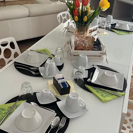 Bnb Nuova Vita Paola Exterior foto